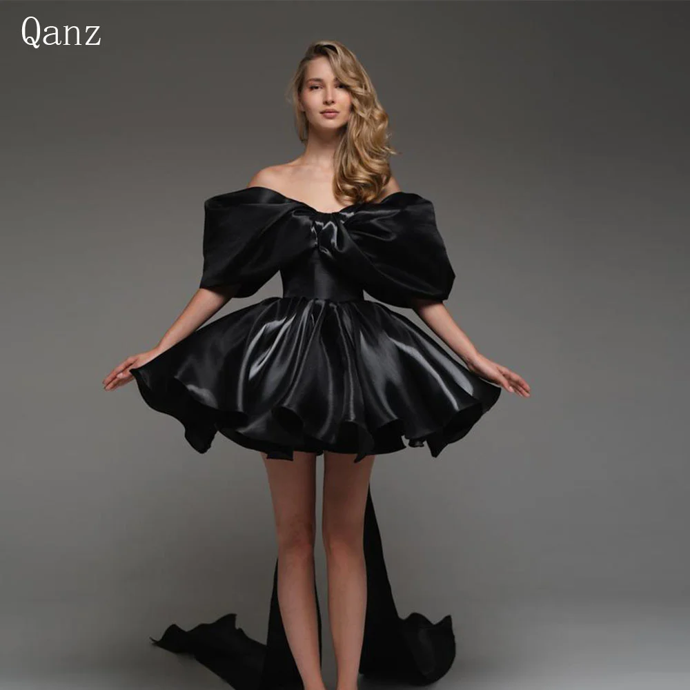 

Qanz Black Off The Shoulder Prom Dresses Satin Ball Gown Backless Short Vestidos De Graduación Corset Back Party Dress Women