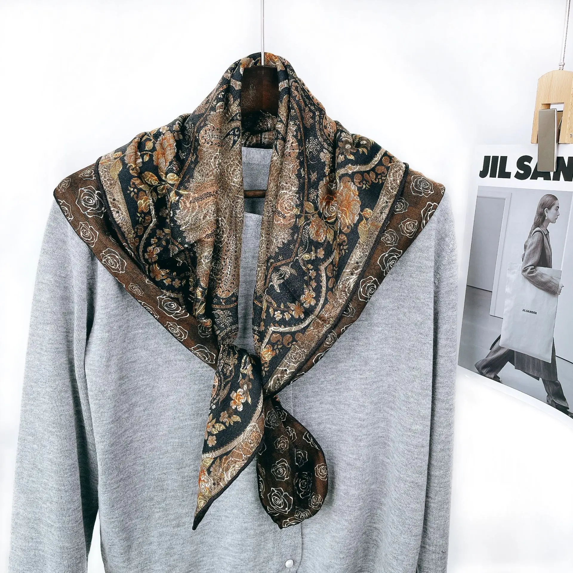 AB Face Wool Silk Scarf Women - Women Accessories Brands recension och pris
