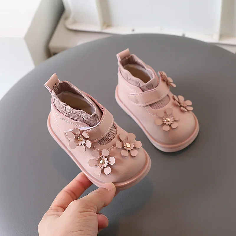 Elegante Babyschoenen Mode Bloem Kinderen Wandelschoenen Antislip Lief Kind Meisje Causaal Enkele Schoenen Winter Prinses Katoenen Laars