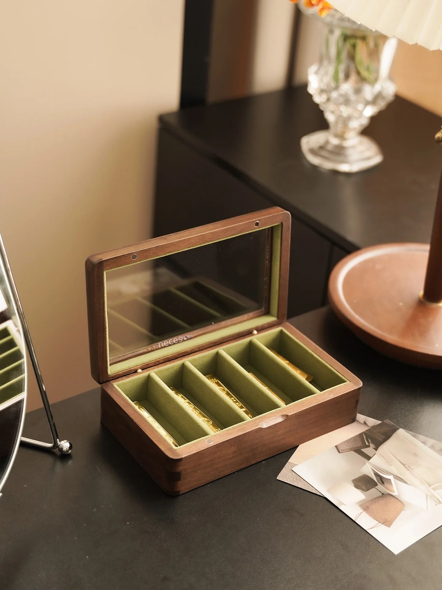 

Gold Special Storage Box Real Wood Transparent Covered Small Box Five Partition Gold And Silver Jewelry Storage Anti-oxidatio...