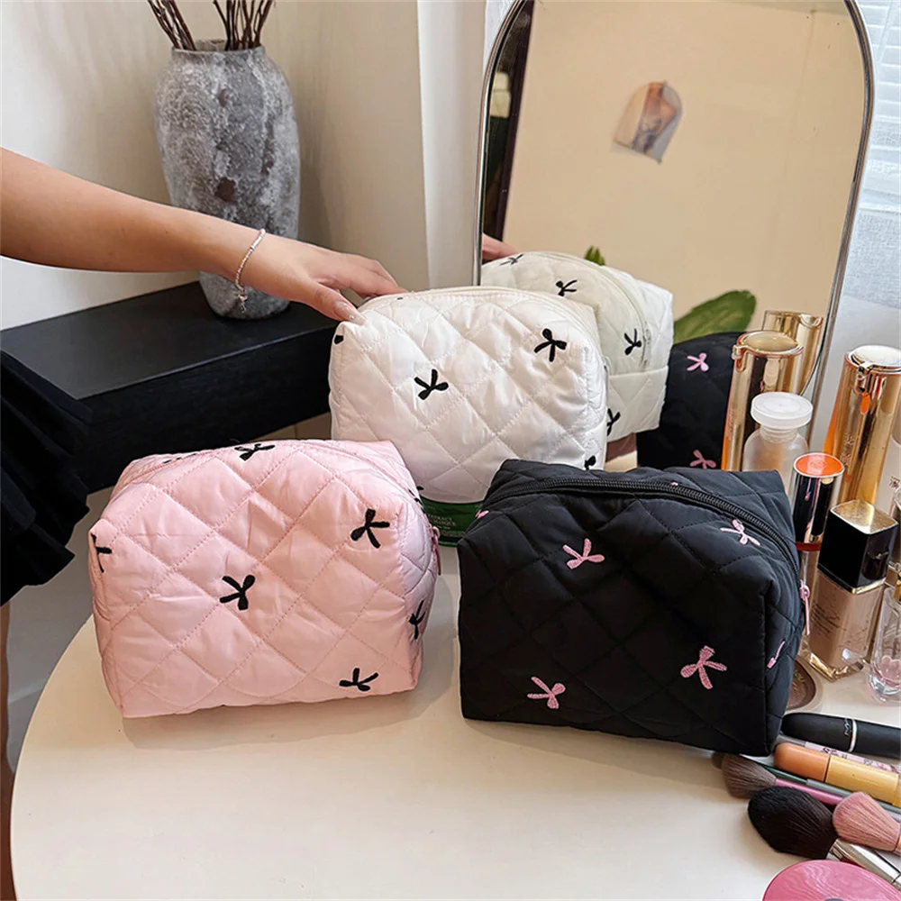 Ladies' Bow Makeup Bag for Women Embroidered Bowknot Travel Cosmetic Bags Large Capacity Handheld Makeup Toiletry Storage Bag