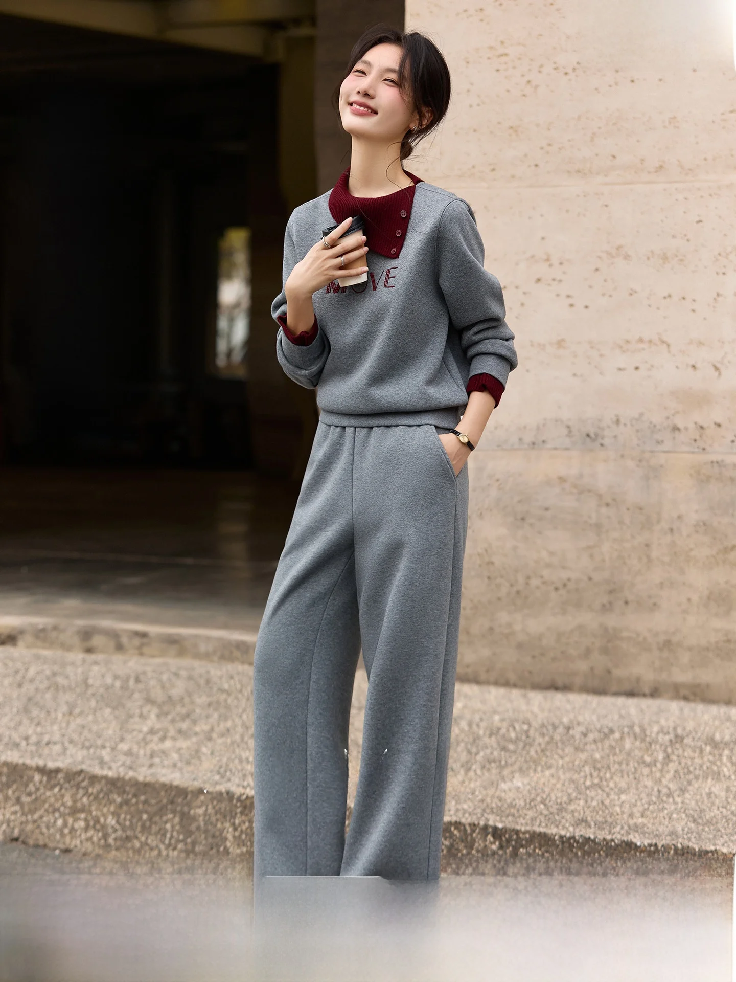 

Deep Grey Korean Style Lazy Feel Women's Spring 2026 New round Neck Hoodie Wide Leg Pants Two Piece Set Casual Fashion