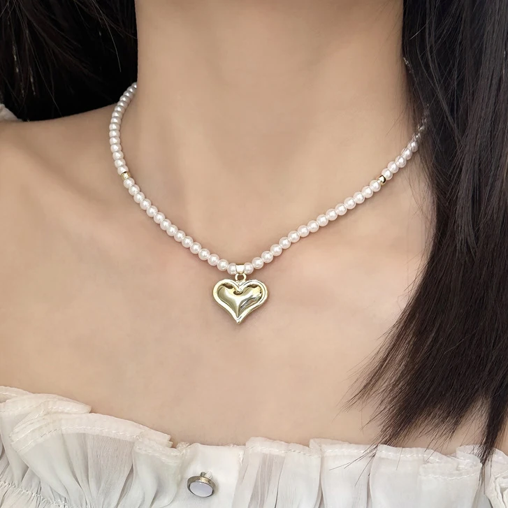 

Tibetan Silver Heart Imitation Pearl Bead Pendant Necklaces for Women Vintage Fashion Jewelry Personality Accessories