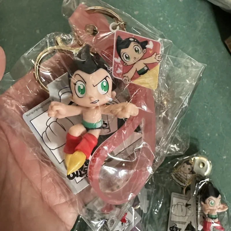 Anime Astroboy Keychain Mighty Atom Large Figure Tetsuwan Atom Movable PVC Action Figures Statue Collection Model Toys Gifts