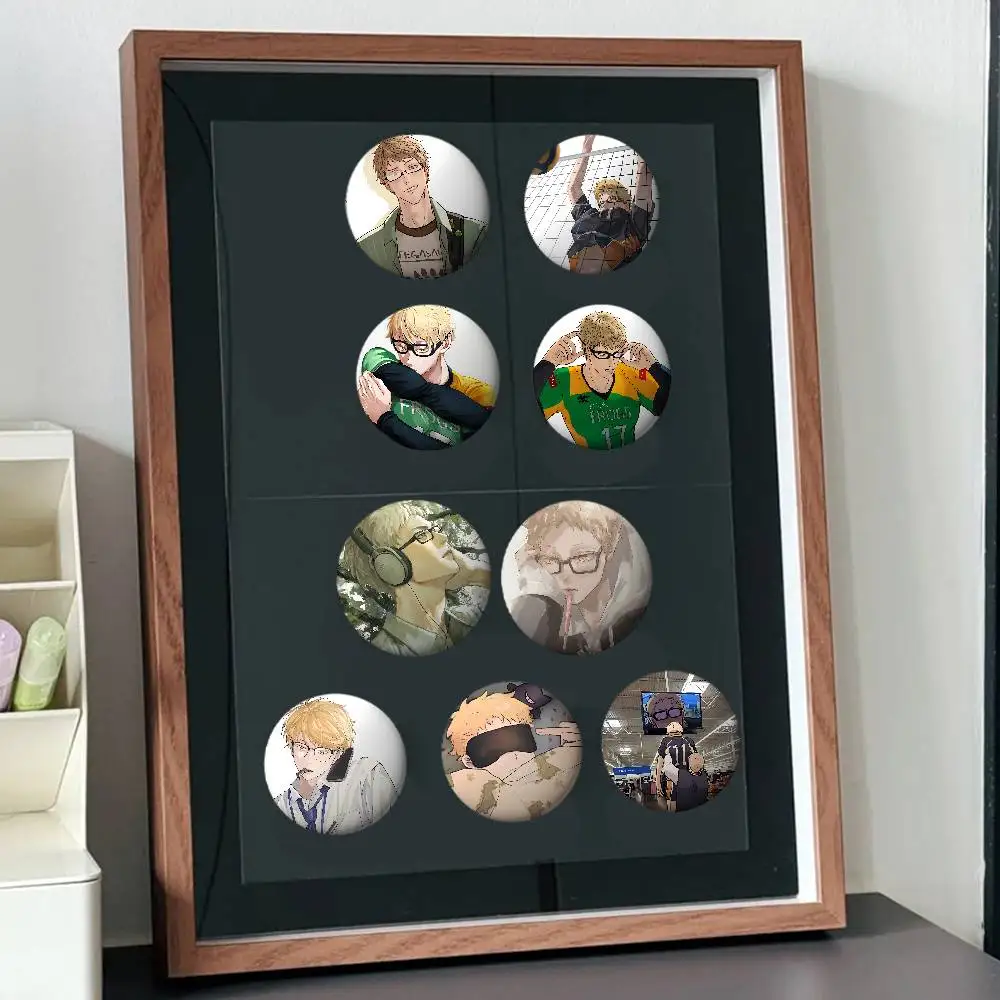 

K-Kei T-Tsukishimas Brooches Stylish Ornament Pins Exquisite Round Badge Bag Accessories Jewelry Gifts