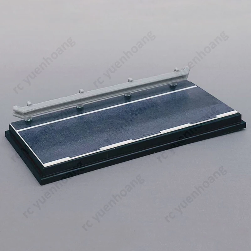 1Set 1/64 Scale Acrylic Dust Cover Miniature Highway Guardrail Scene Display Box Car Model Storage transparent Decoration Case