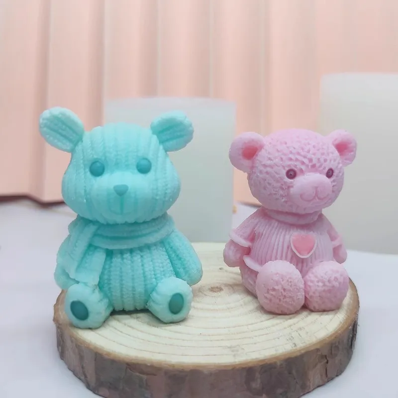 Three-Dimensional Bear Silicone Mold, Aromatherapy Candle, Knitting Love Hand, DIY Plaster, Glue Decoration