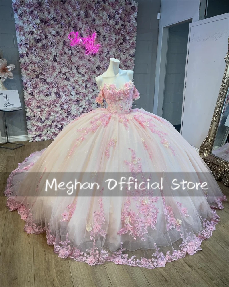 

Мексиканское розовое платье Quinceanera с аппликацией из бисера, бальное платье с открытыми плечами, роскошное платье на день рождения 2024, вечернее платье с 3D цветком