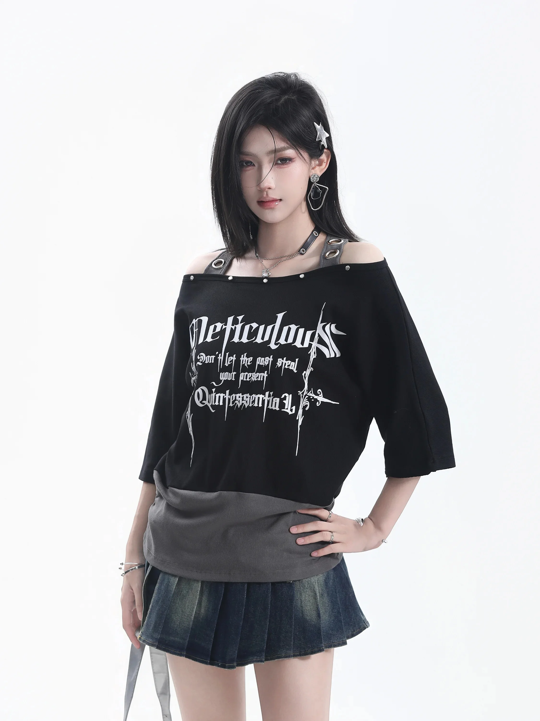 Street Style Shoulder Bared Short Sleeve Gothic Letter T Shirt Women's Fake Two-Piece Rivet High Street Fashion Cotton Blend ...