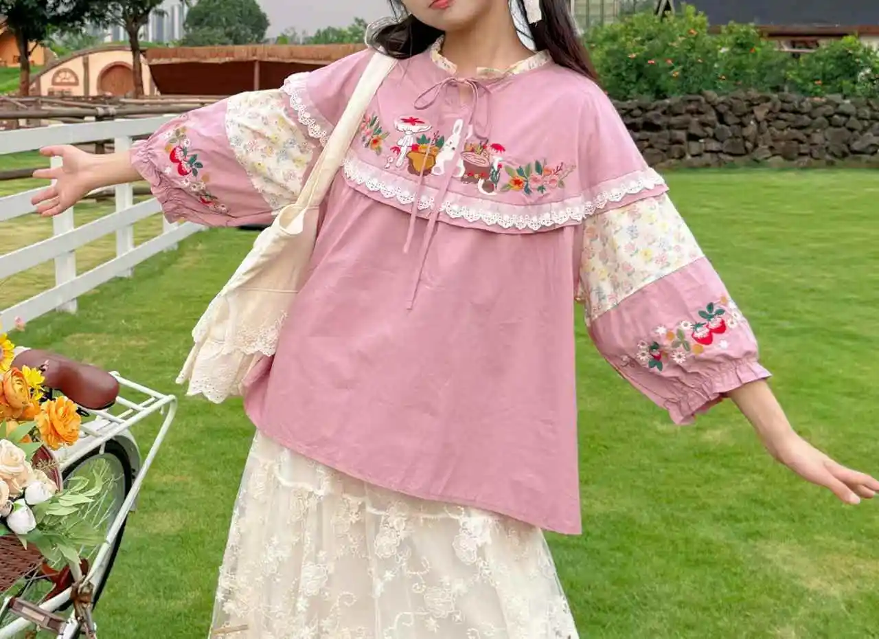 

Pink Color Women Summer Vintage Cotton Lace Patchwork Strawberry Kawaii Cute Blouse Mori Girl Lolita Sweet Rococo Shirt