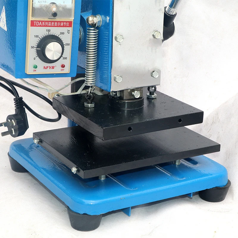 TJ-156 Manual Hot Stamping Machine, 220V Leather Label and Logo Embossing Machine, Hot Press Embossing Machine
