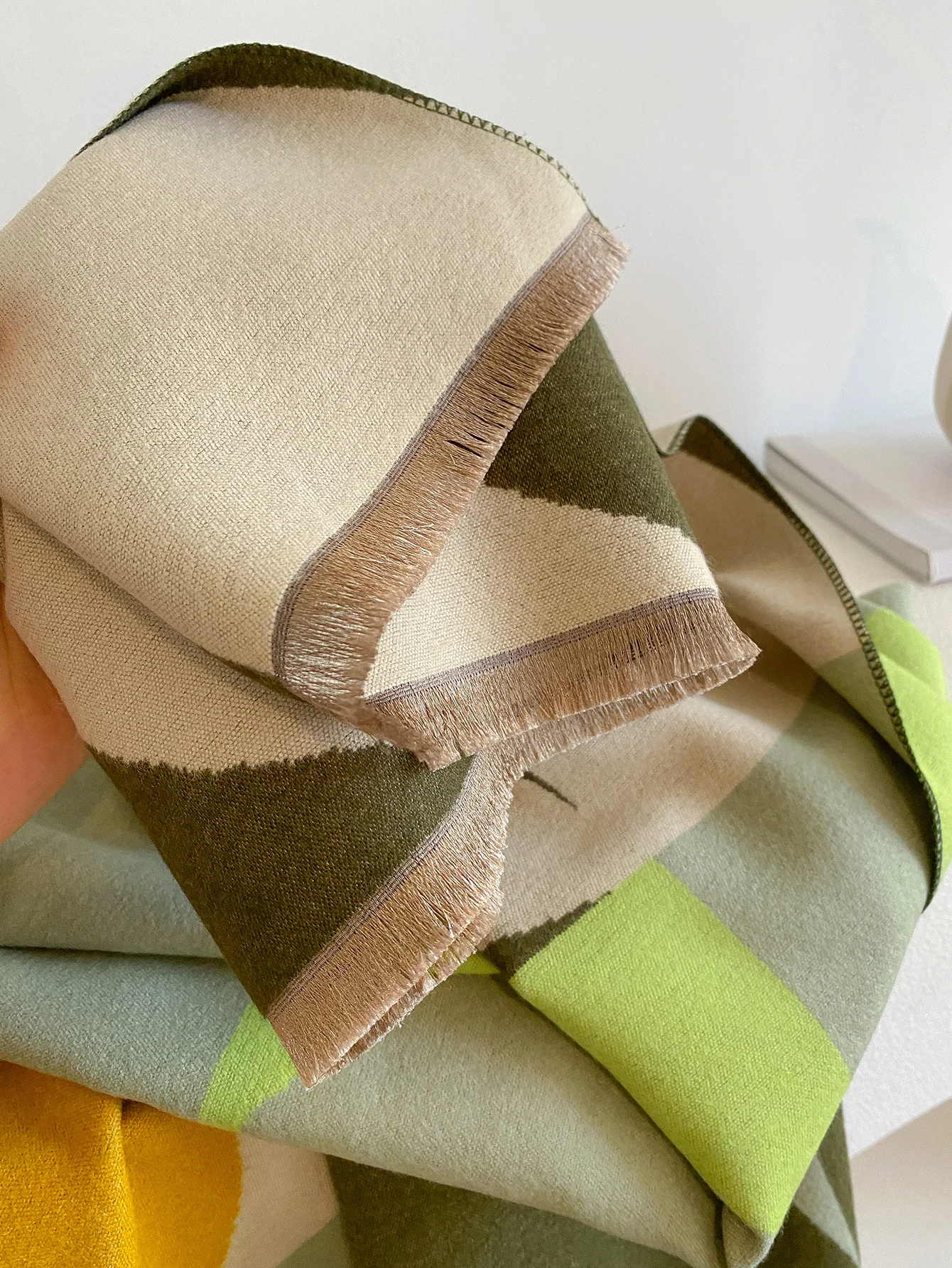 Luxus Kaschmir Plaid Schal Winter Frauen Pashmina Schals Warme Decke Wraps Weiblich Foulard Bandana Marke Dicke Schals Hijab – Detail 8