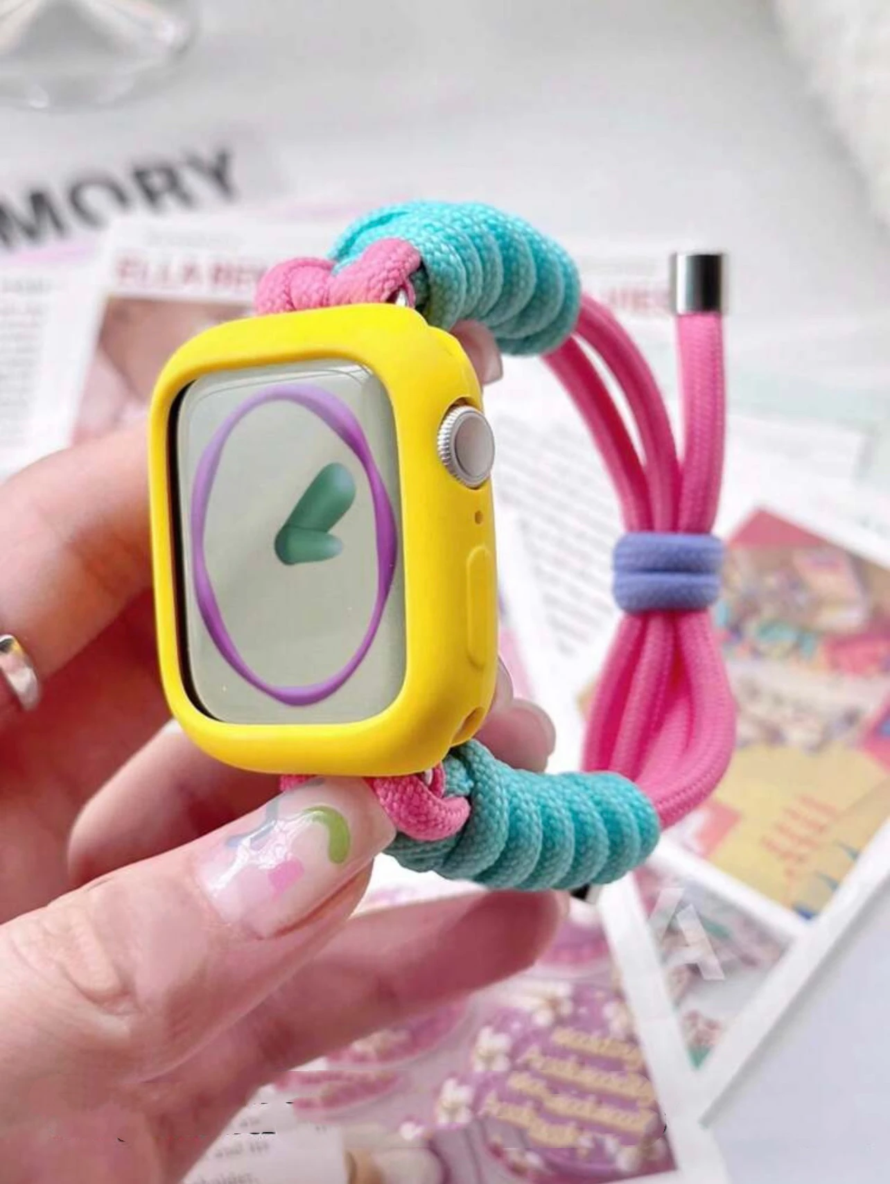 Bunte 2-in-1 Schutzhülle mit Armband für Apple Watch Serie 10/9/8/7 38mm 40mm 41mm 42mm 44mm 45mm 46mm