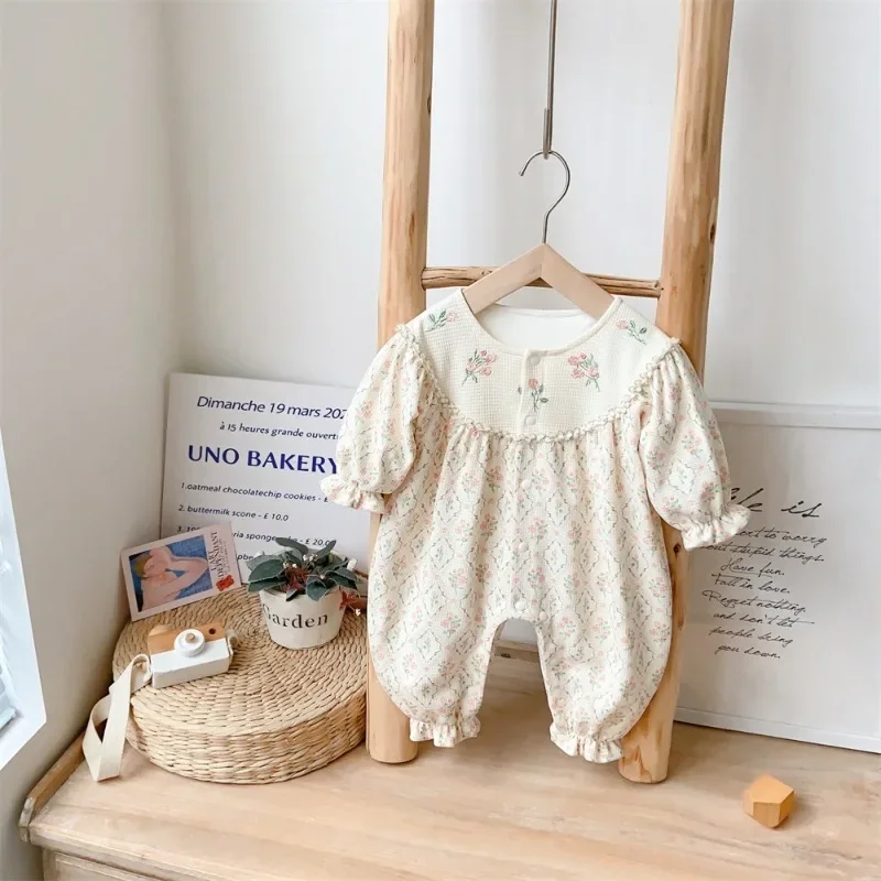 Ropa Bebe 2023 Autumn Baby Clothes Korean 0 To 12 Months Bodysuits & One-pieces Small Floral Girl Home Clothing Baby Jumpsuit