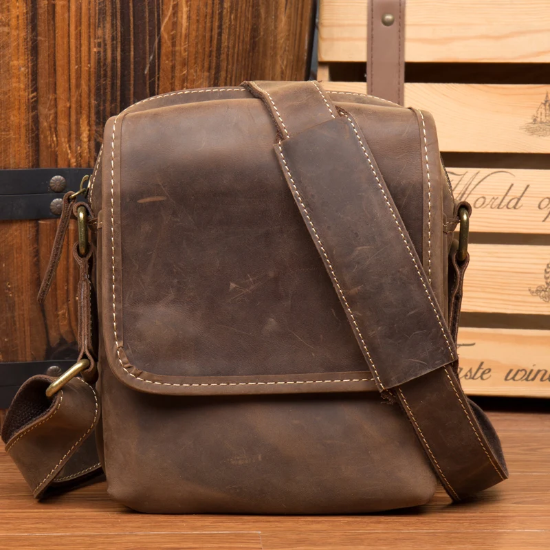 Retro crazy horse leather shoulder bag leather leisure messenger bag men\'s mini bag leather mobile phone bag