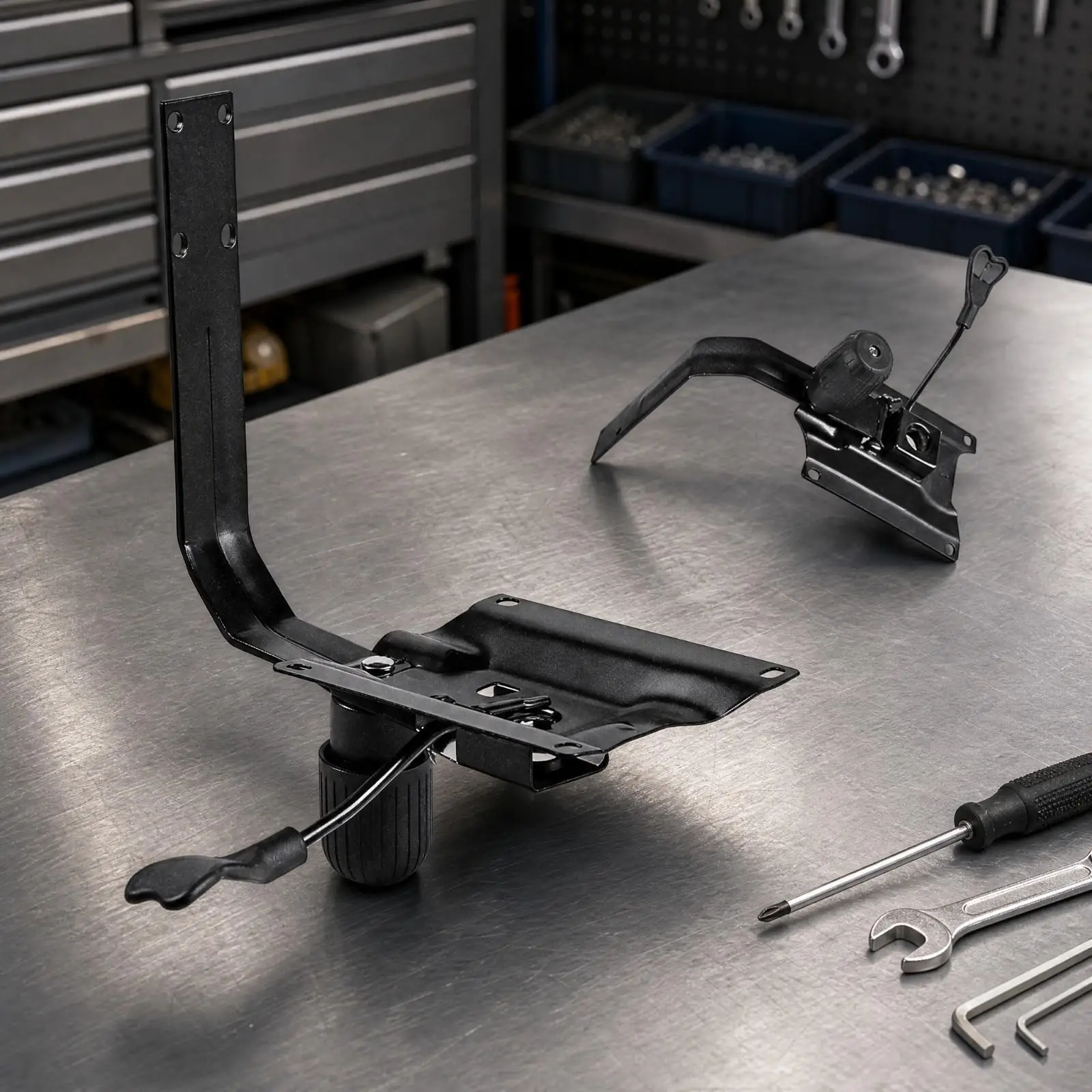 Under-Seat Chair Mechanism with Control Lever Chair Tilt and Height Adjustment Mechanism Compact