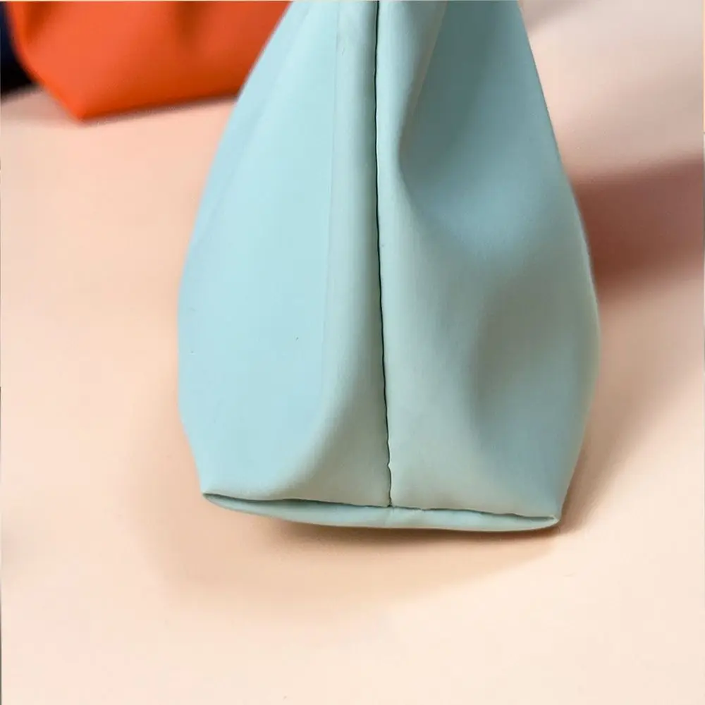 Portable Korean Style Leaf Spring Bag Solid Color Self-closing Small Item Bags Mini Cosmetic Bag Cosmetic Bag Travel