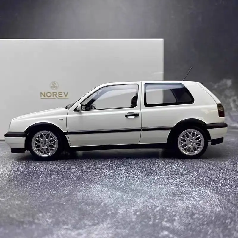 NOREV Diecast 1:18 Volkswagen Golf GTI Mk3 (1996) Model V W Golf  Play Vehicles Collectible Model Cars Toys for Boys Gift view 4