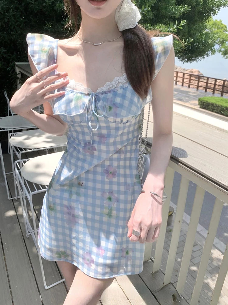 Lässige Strand party Mini kleid Frauen süße Blume drucken ärmellose plissierte Blumen kleid Spitze Patchwork Mode elegante Kleidung