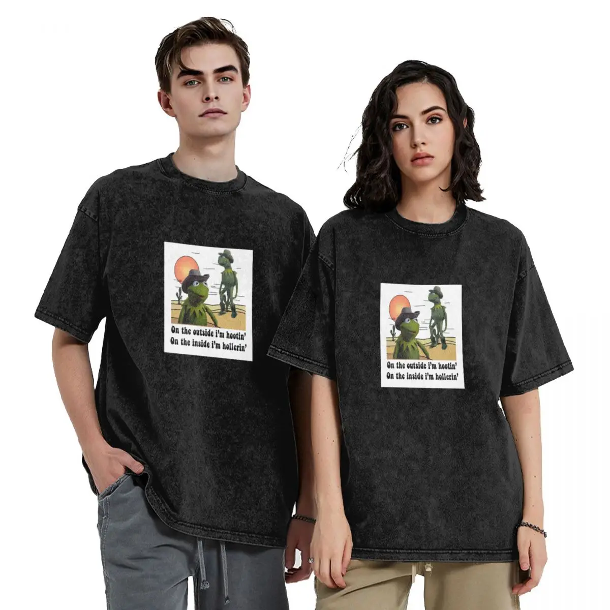 

On the outside i'm hootin on the inside i'm hollerin kermit cowboy meme T-Shirt summer 2025 mens graphic t-shirts anime