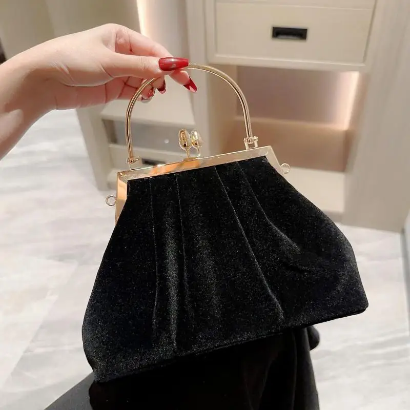 Mysterious Black Velvet Women Evening Bag Handbags Brand Party Banquet Bag For Ladies Wedding Female Purse Bags Pouch Clutches