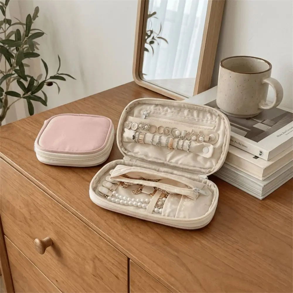 Water-Resistant Jewelry Organizer Compact Design Versatile Function Jewelry Storage Bag Zipper Elegant Style