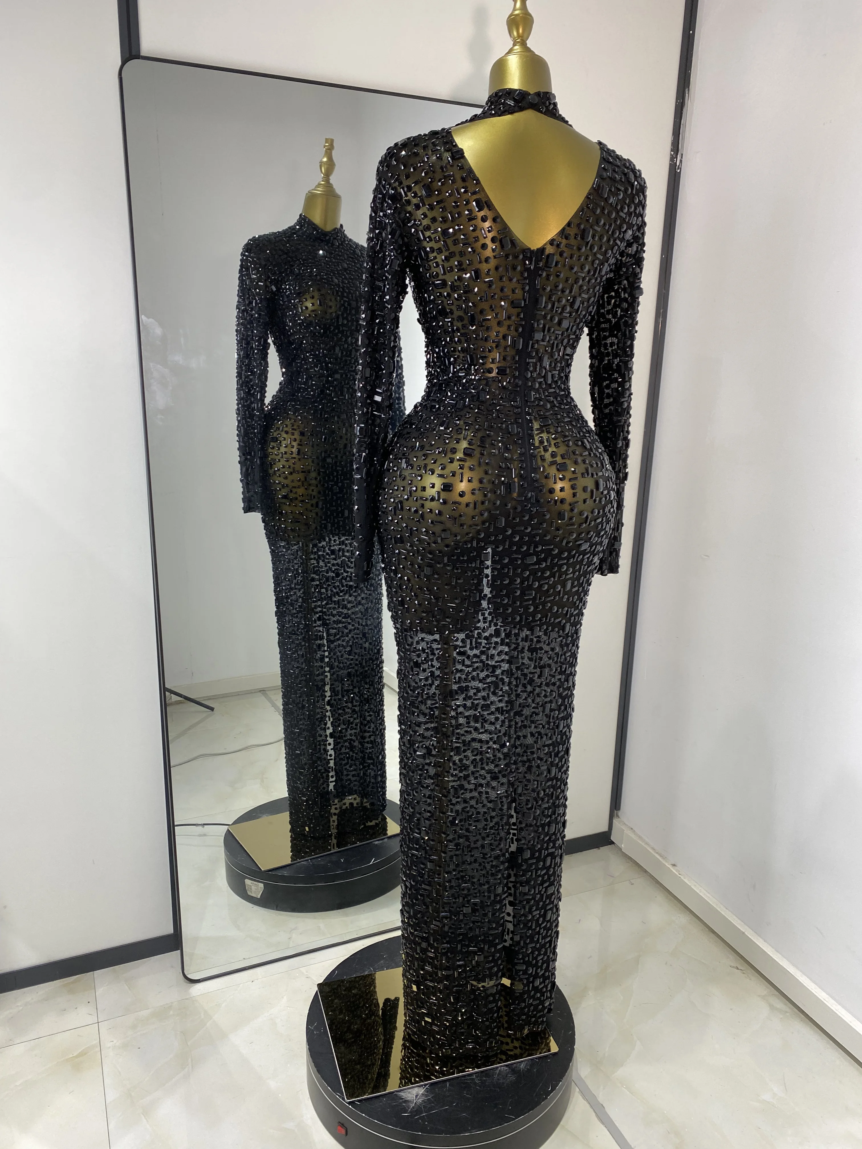 ชุดเดรสยาวแขนยาวประดับคริสตัลหรูหราสำหรับผู้หญิง ชุดราตรีออกงานกลางคืน ชุดไปงานกาล่า ขายส่ง ดรอปชิป