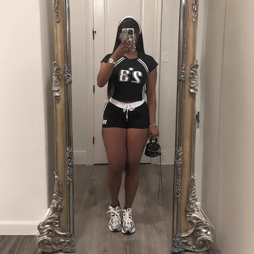 STYLISH LADY Спортивный комплект из 2 предметов с принтом цифр, женский укороченный топ с короткими рукавами и шорты на шнурке, костюмы 2025, летняя повседневная одежда
