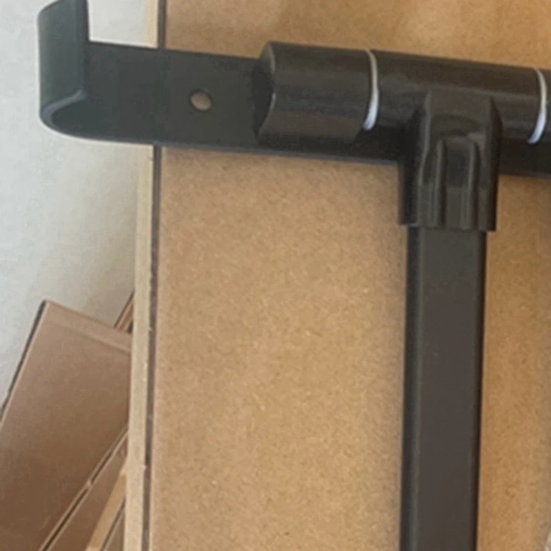 Wall Mounted Swivel Towel Rack With 4-Arm Towel Hanger,Rustproof Towel Racks For Bathroom 180° Rotation