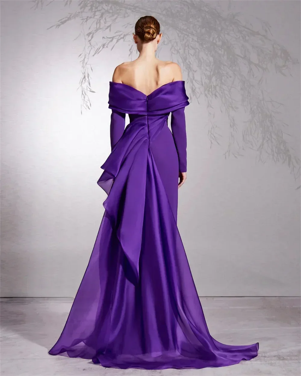 Customized Elegant Purple Off Shoulder Prom Dress With Sexy Mermaid Long Sleeved Low Forking Vestidos De Fiesta Satin