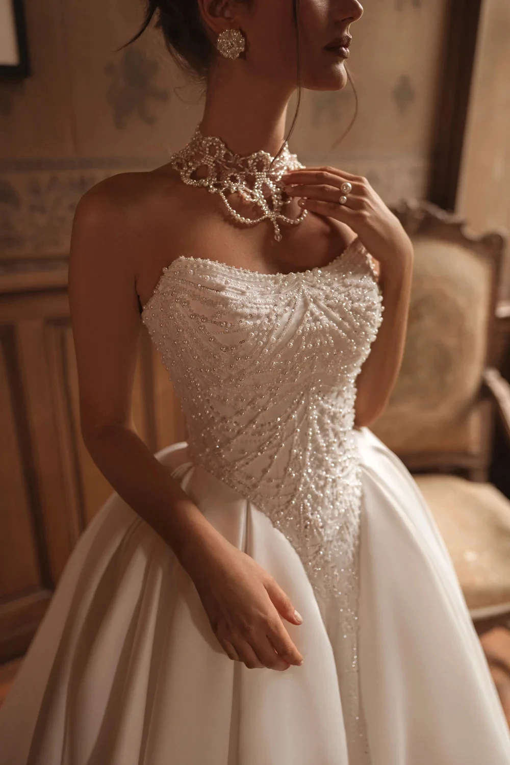 فستان زفاف أنيق من الساتان الأبيض مخصص رسمي على شكل قلب بدون أكمام رداء de mariée حالمة على شكل حرف a مطرز بالخرز فيستدو دي نوفيا