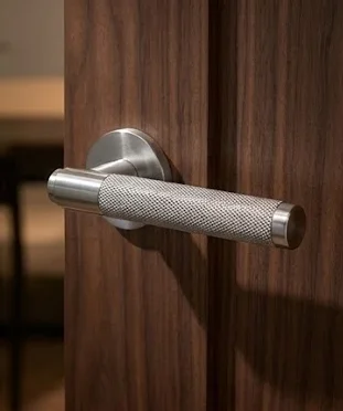 الدقة مخرش سبائك الزنك مقابض الأبواب مكافحة الصدأ النار مقبض الباب رافعة مقبض لغرفة النوم الحمام الأجهزة المنزلية