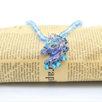 قلادة على شكل رأس حصان رائجة البيع لعام 209، مجوهرات بتصميم علامة الأبراج، إكسسوار أنيق مع زركونيا مكعب صناعي