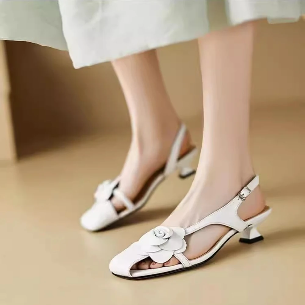 

Retro Half Cover Toe Women Sandal Design Summer Cow Leather Square Head Flower Buckle Strap Slingback Mid Heels Party Shoe
