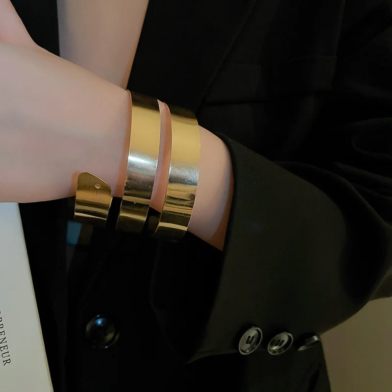 Minar Exaggeration 2 Designs Metallic Twisted Irregular Bangles for Women Gold Silver Plated Iron Alloy Multi Layered Bracelet