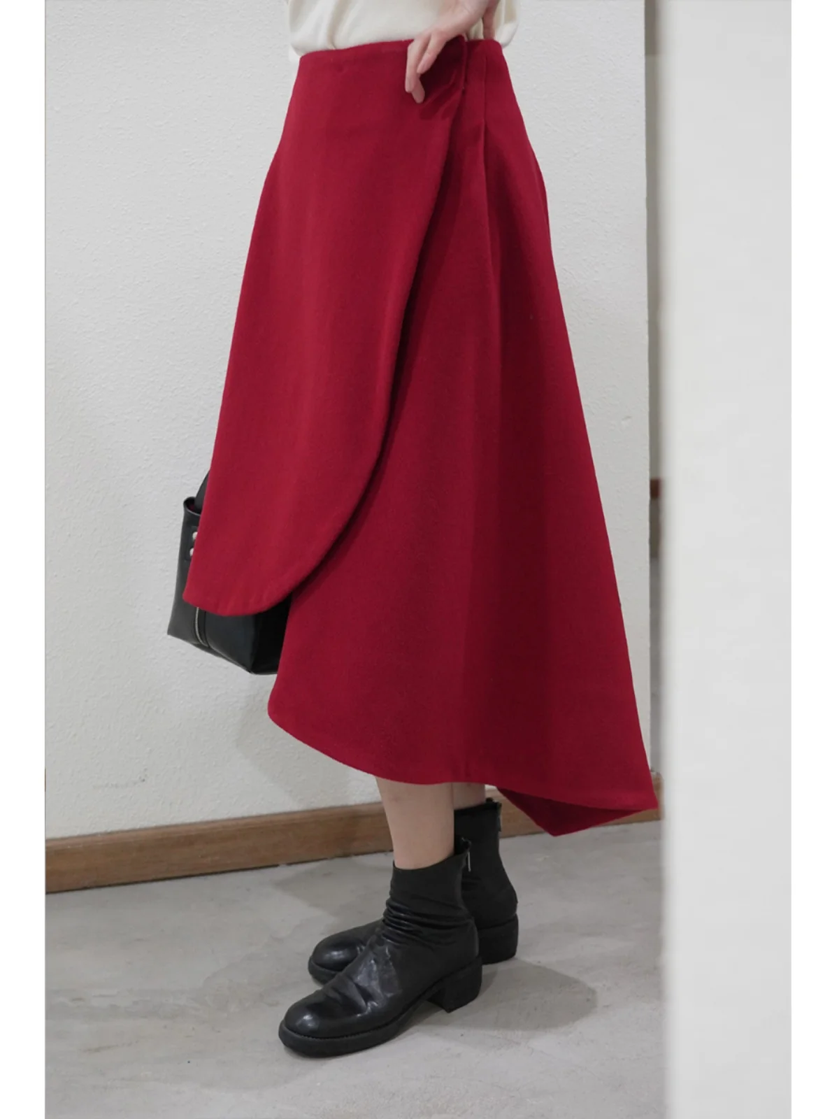

Red Woolen f Skirt Vintage Sle New Year Aosphere Dislike Irregular ape Ladies mid Waist Design A-Line Skirt