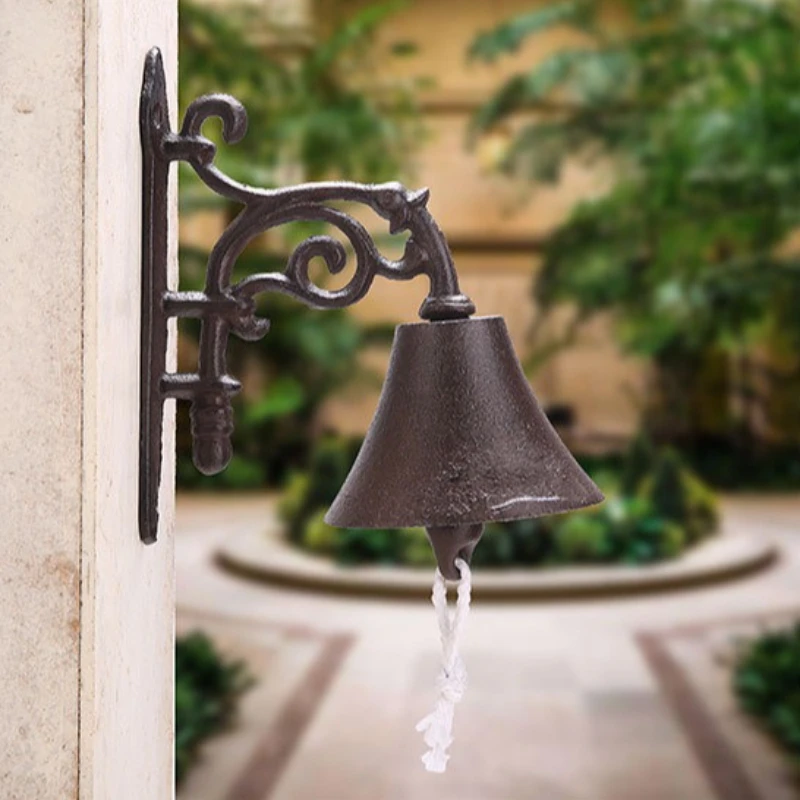 American Rural Cast Iron Bell Ringing Hand Ringing Bell Homestay Courtyard Garden Gate Retro Decoration Doorbell Room Decoration