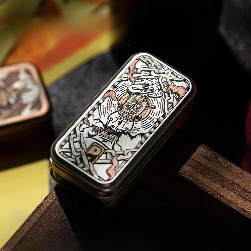 

2025 NewTorch Fire EDC Механический Металлический Прямой Push Ding Ding Fingertip Push Card Черная Технология Декомпрессия Настольная Игрушка