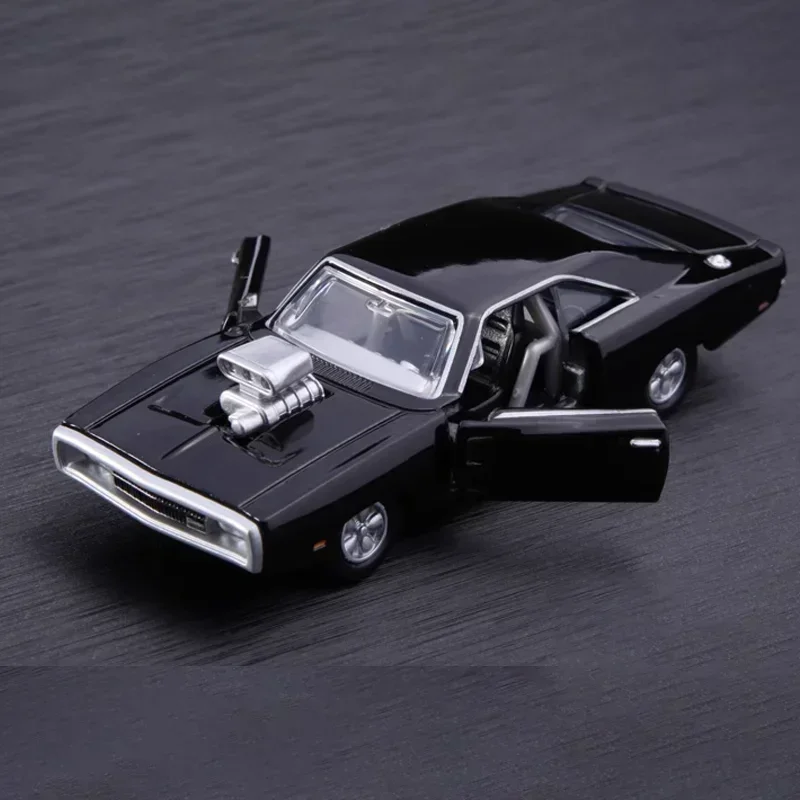 TAKARA TOMY Tomica Fast & Furious Unlimited 04 Dodge Charger lega giocattolo motore pressofuso modello in scala in miniatura regali per bambini