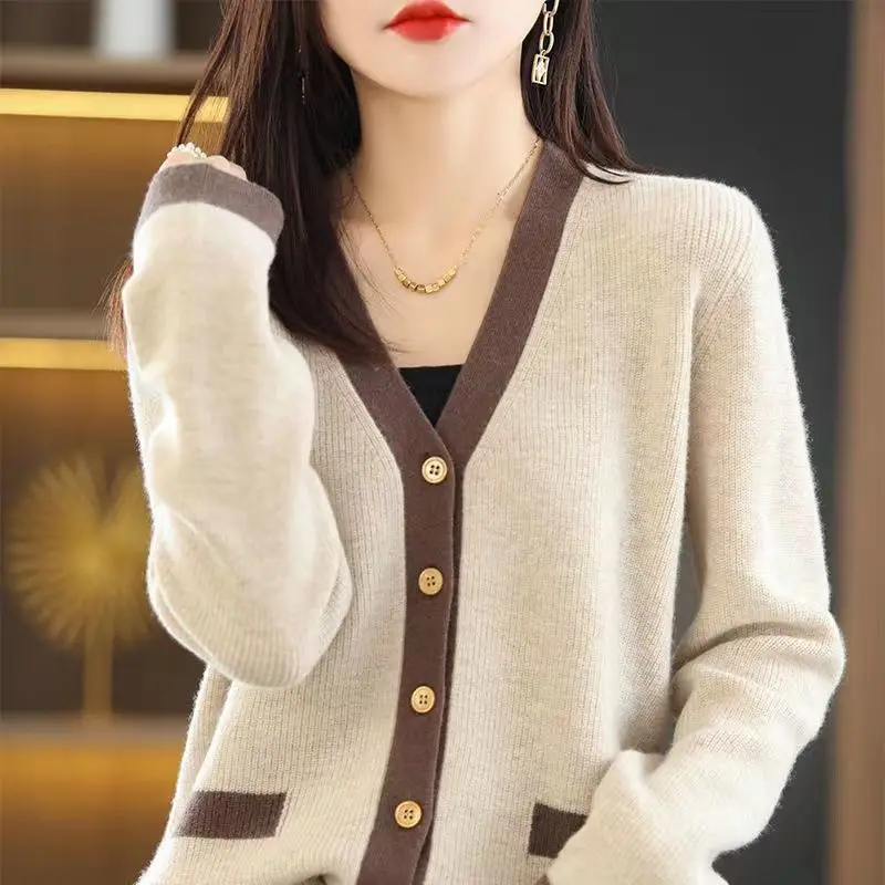 Korean Fashion Panelled Knitted Cardigans Sweaters Autumn Winter New Women\'s Clothing Loose Warm Long Sleeve V-Neck Casual Coats