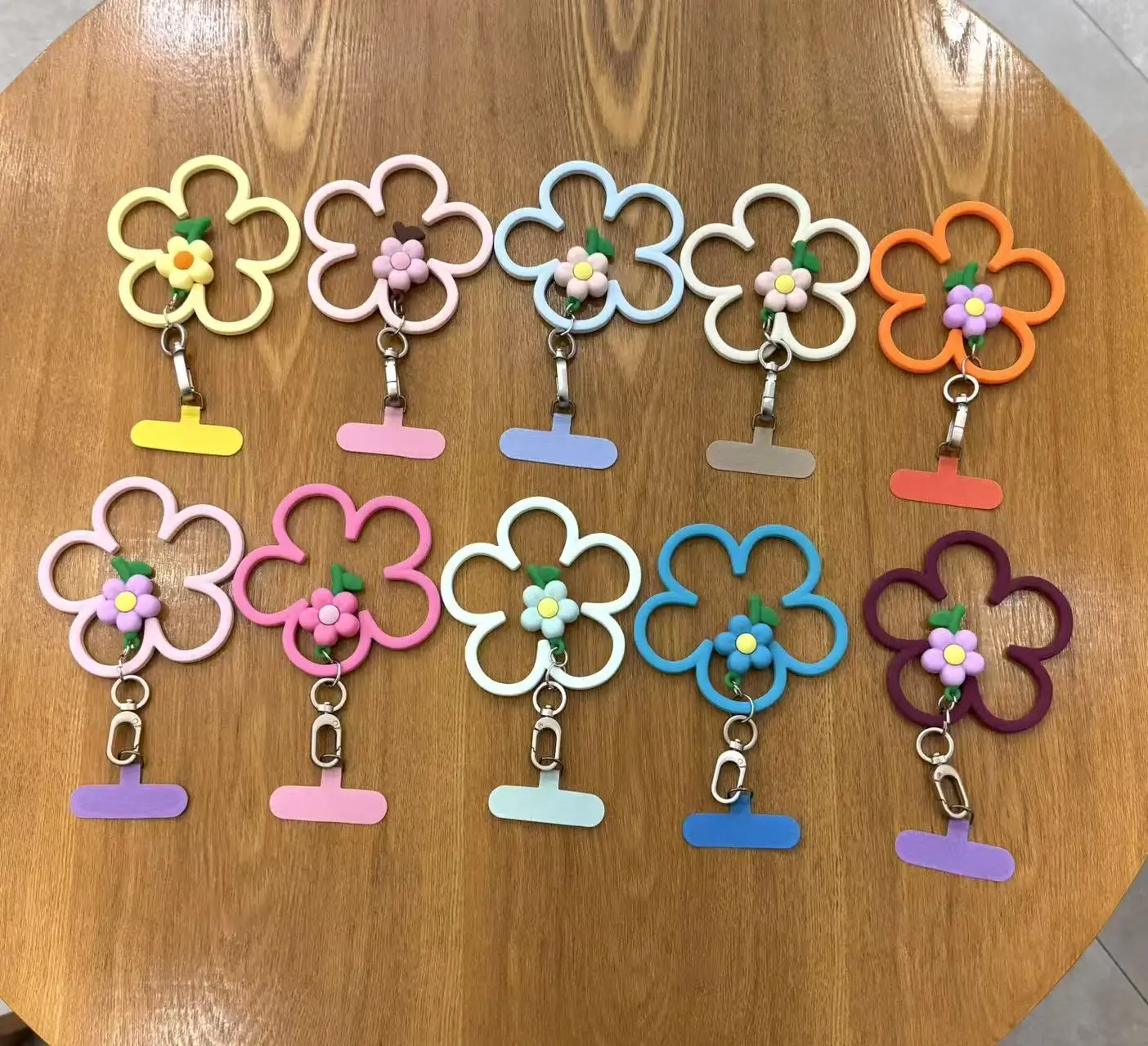 Siliconeplum Bossom Phone Lanyard Strap Soft Tape Gasket Small Flowers Cute Pendant Decoration Gift For iPhone 18 17 Pro Max