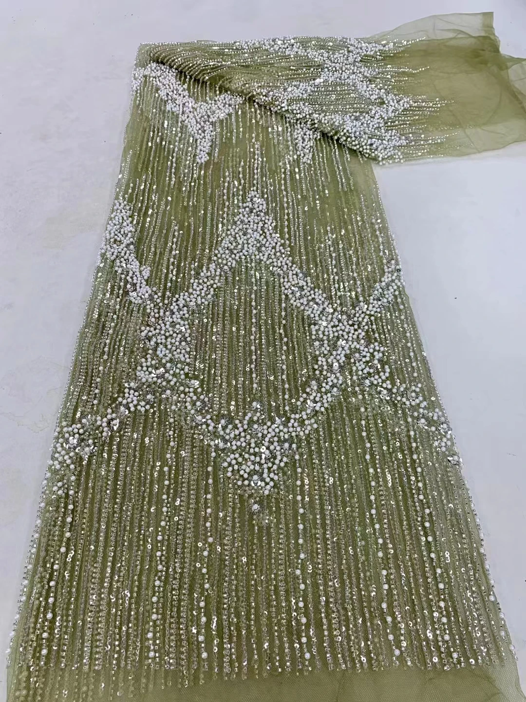 African Groom Sequined Lace Fabrics High Quality French Tulle Tube Beads Mesh Lace Fabrics Wedding Dress Material Sewing Zx