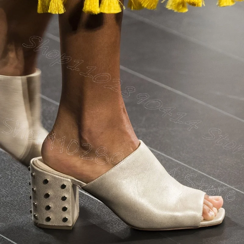 

Beige Silk Open Toe Metal Rivets Slippers Slip On Women Shoes Chunky High Heels Party Banquet Dating 2025 Zapatos Para Mujere