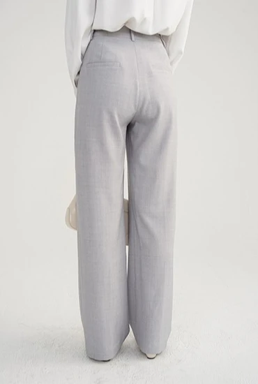 Elegant High-Waist Suit Pants for Women Lady Loose Straight Trousers Chic Commuter Style Relaxed Fit Spring Office Daily Wear