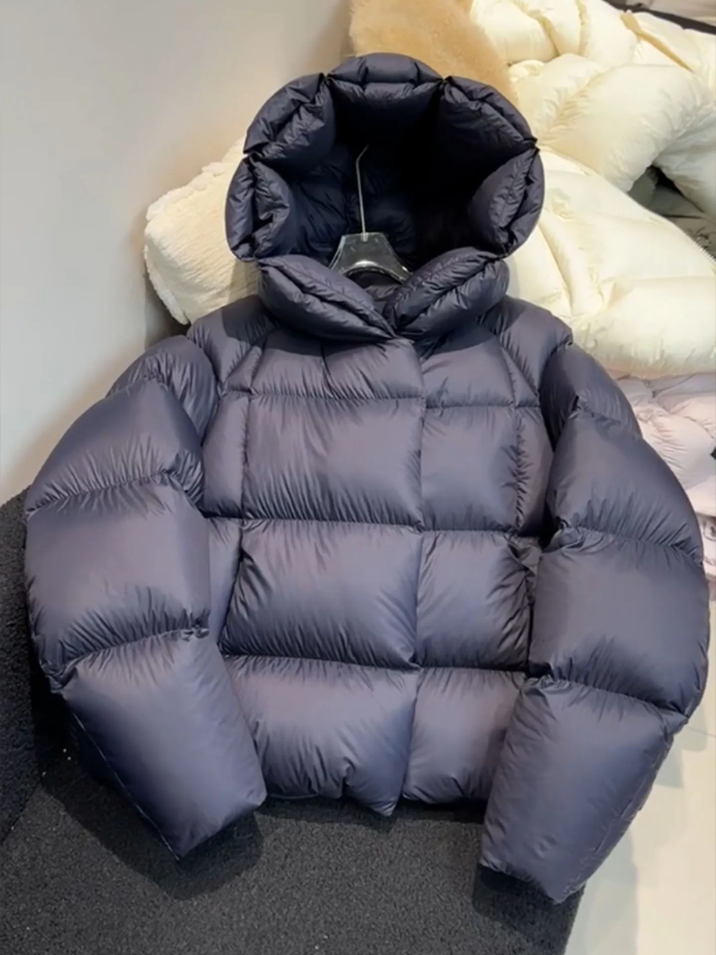 

Утепленная короткая куртка-пуховик для женщин, уникальная синяя корейская теплая куртка-пуховик с высокой талией и длинными рукавами