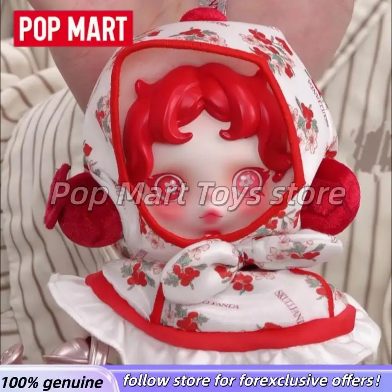 Auténtico POP MART Skullpanda Bolsa para Auriculares Serie Petals In Four Acts, Colgante de Peluche Skullpanda para Bolsa, Lindos Muñecos de Peluche como Regalo