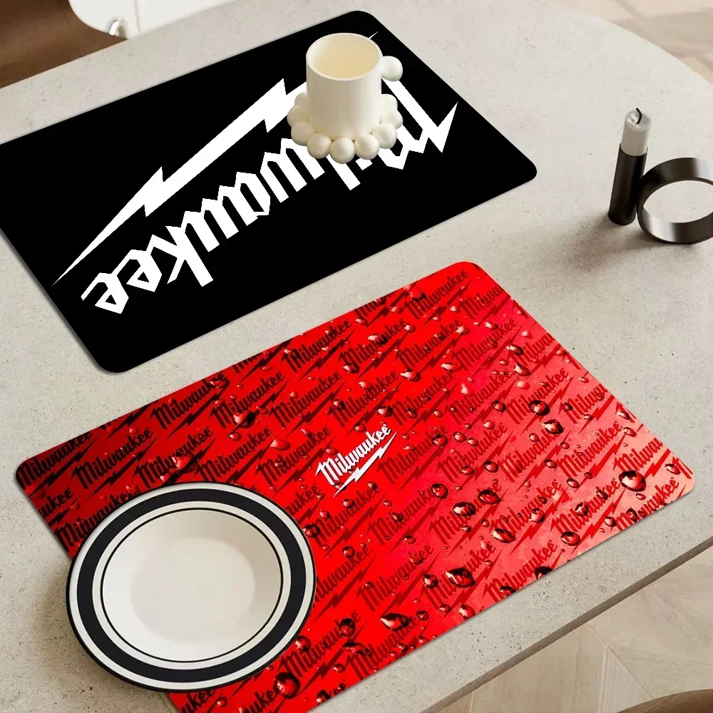 M-Milwaukee-S LOGO Mat Super Absorbent Coffee Drain Pad Dry Rug Kitchen Dinnerware Placemat