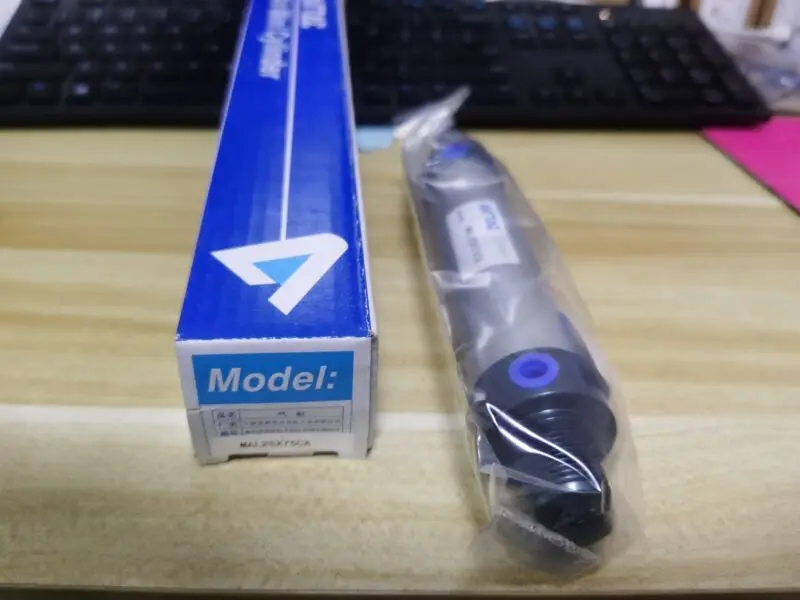 1 Stuks Nieuwe Airtac Mal25x75ca Cilinder