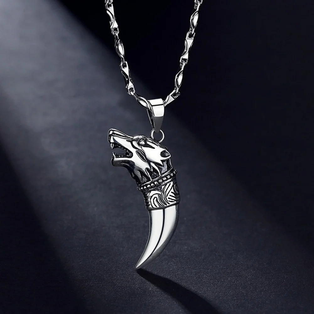 Charm Jewelry Necklace Pendant Retro Cupronickel Silver-plated Spike-shaped Wolf Pendant Sweater Chain Lucky Jewelry Accessories