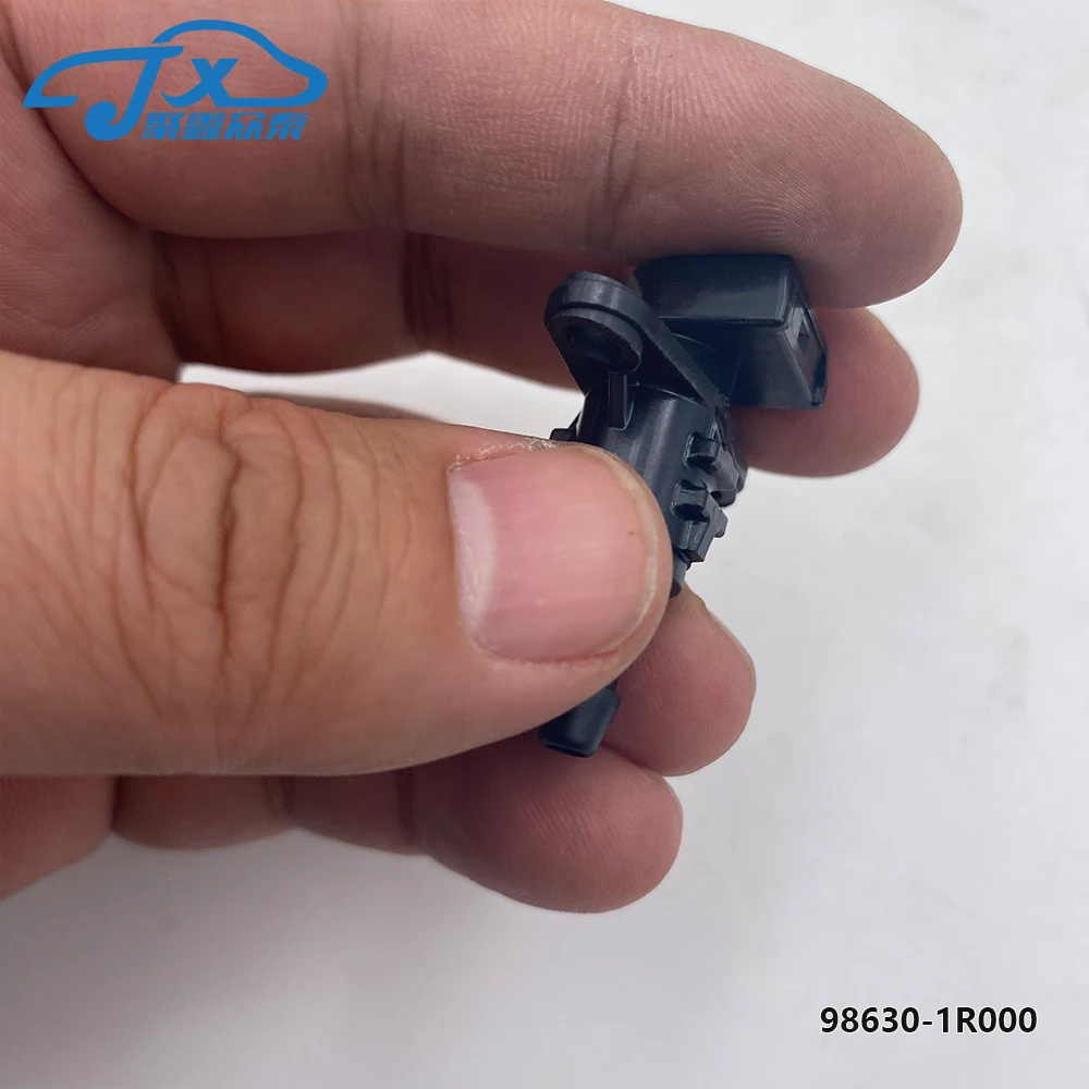 FOR KIA RIO K3 OPTIMA  1 PCS Windshield Washer Nozzle Right OEM 98630-1R000